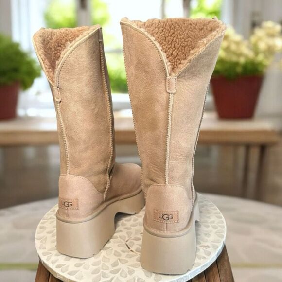 UGG Classic New Heights Cuffable Boot Genuine Shearling Platform Womens Size 9 E - Picture 9 of 14